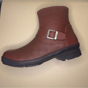 Wolky Red Leather Nitra WR  w/ Buckle & Zipper Faux Fur Lined  – Women’s 42